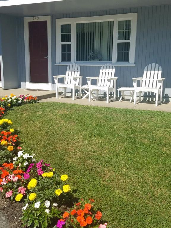 Windrift Motel West Yarmouth Exteriör bild