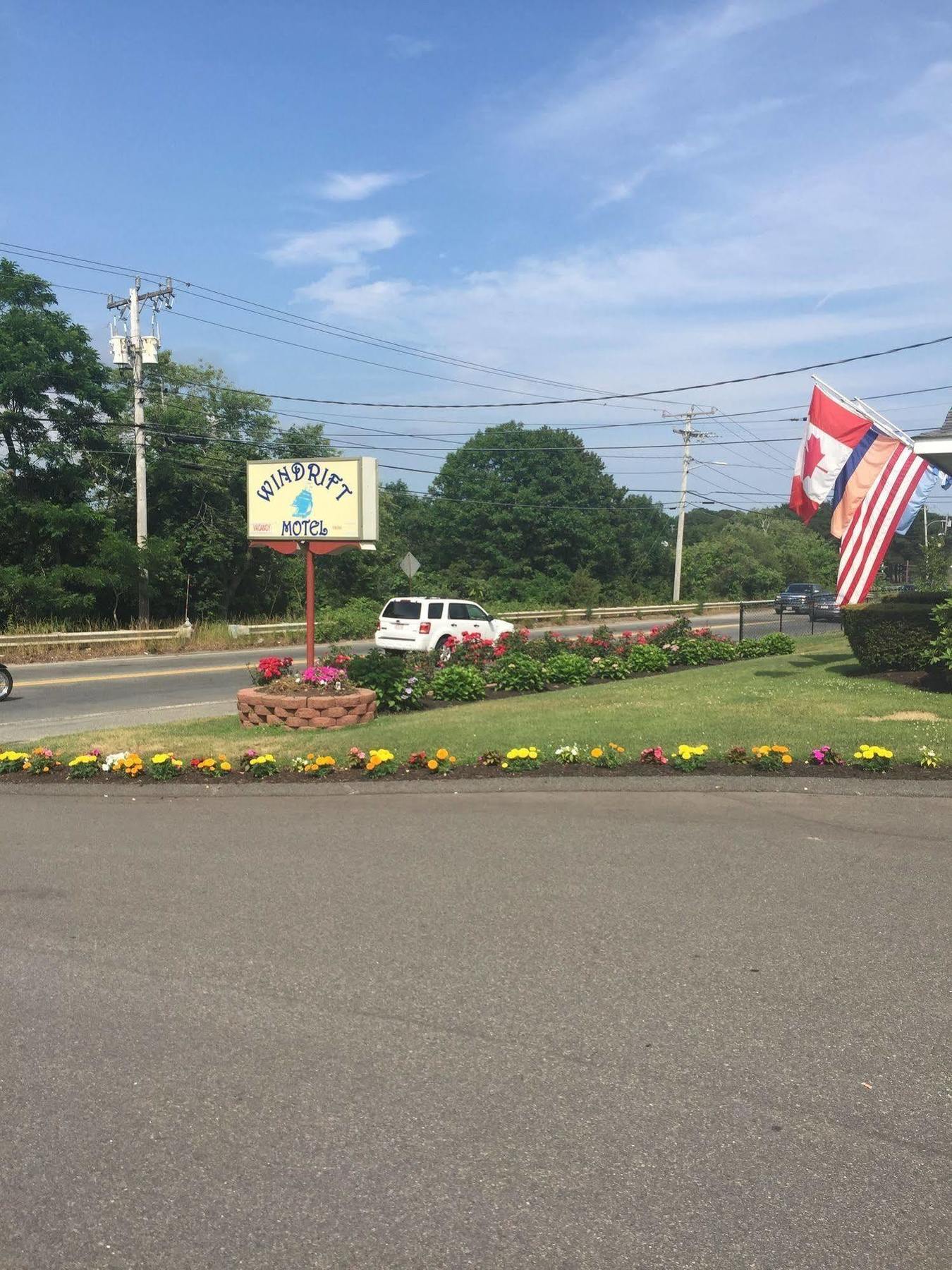 Windrift Motel West Yarmouth Exteriör bild